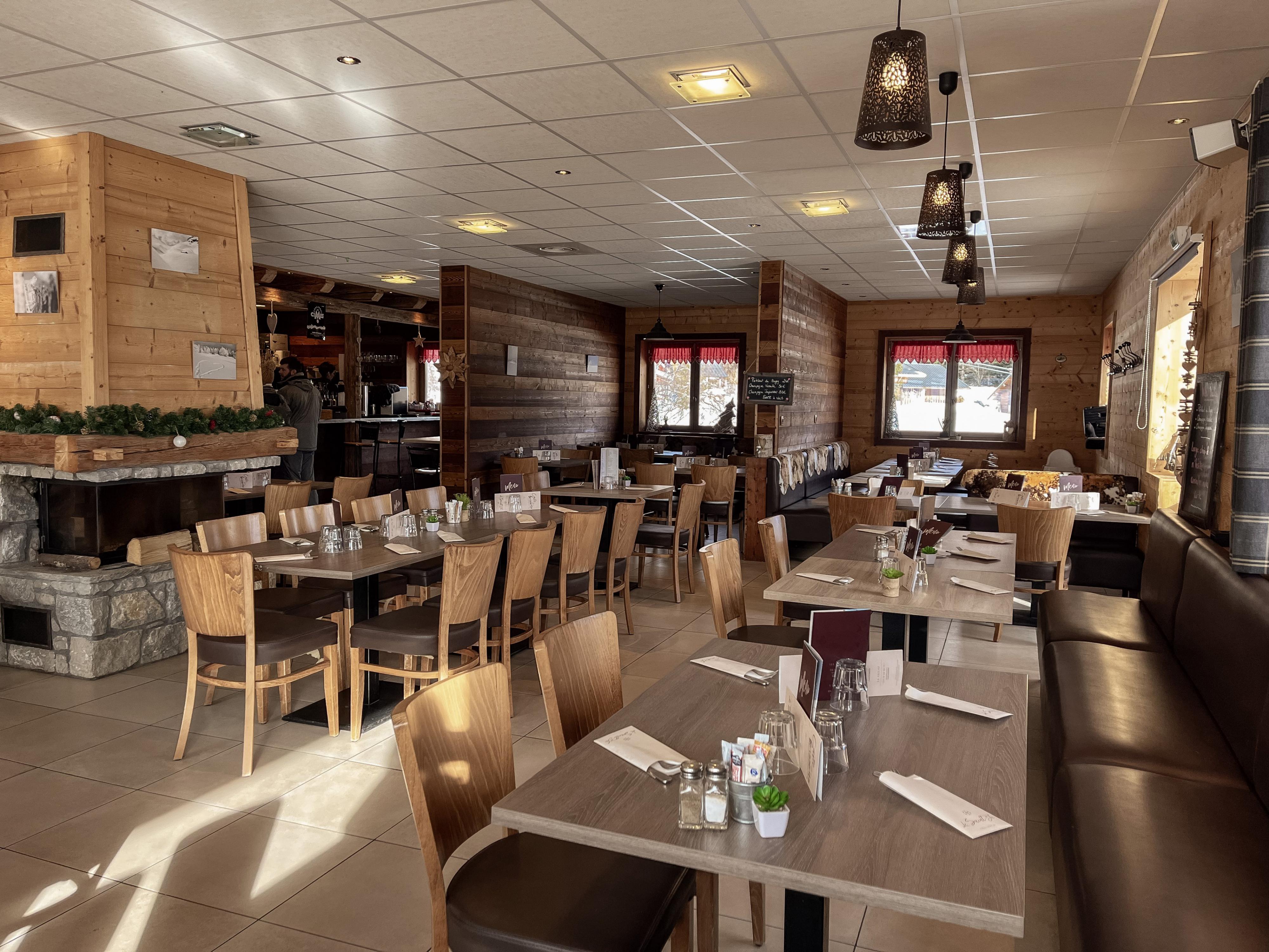 salle restaurant station feclaz