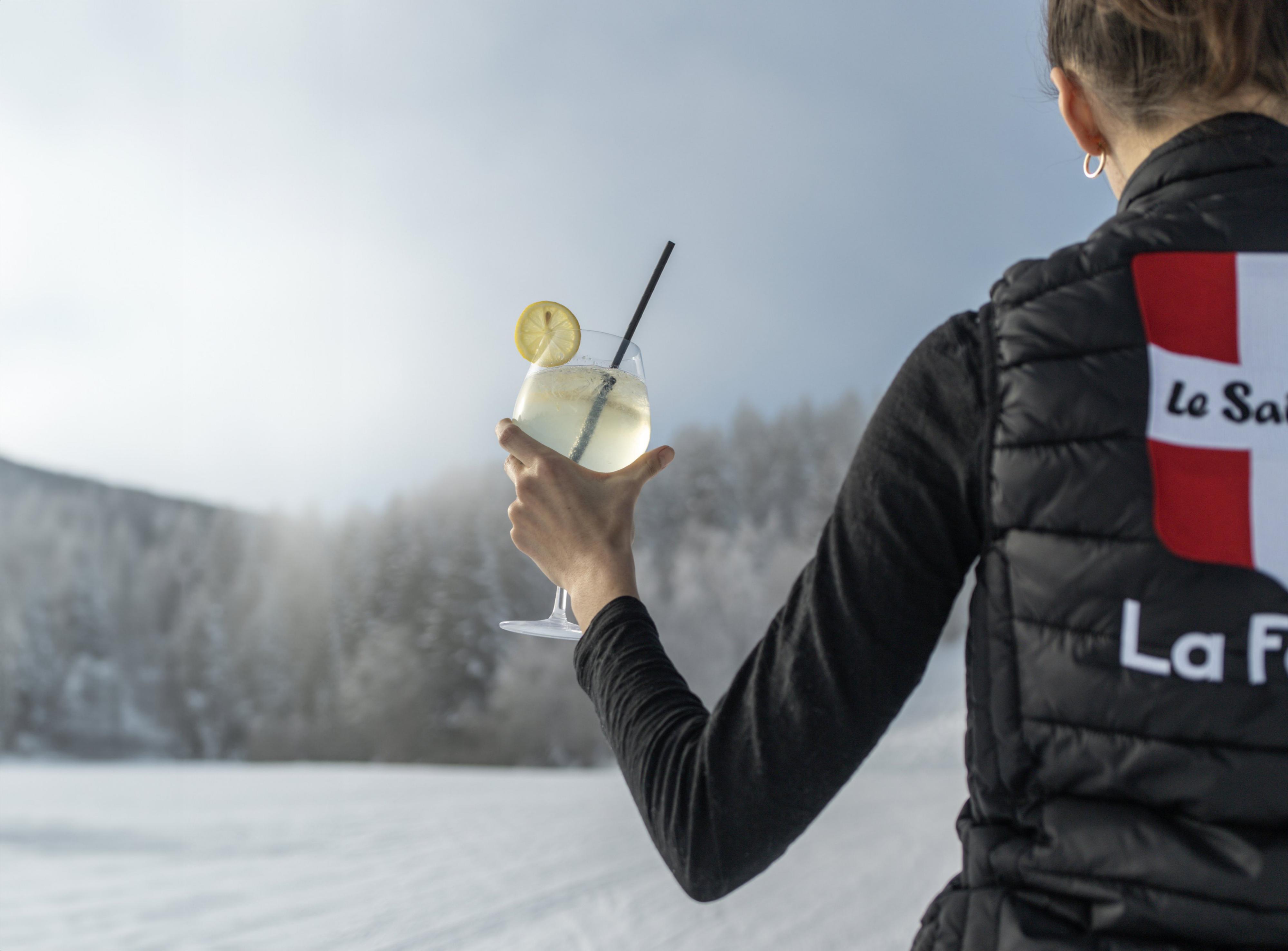Cocktail ski station feclaz