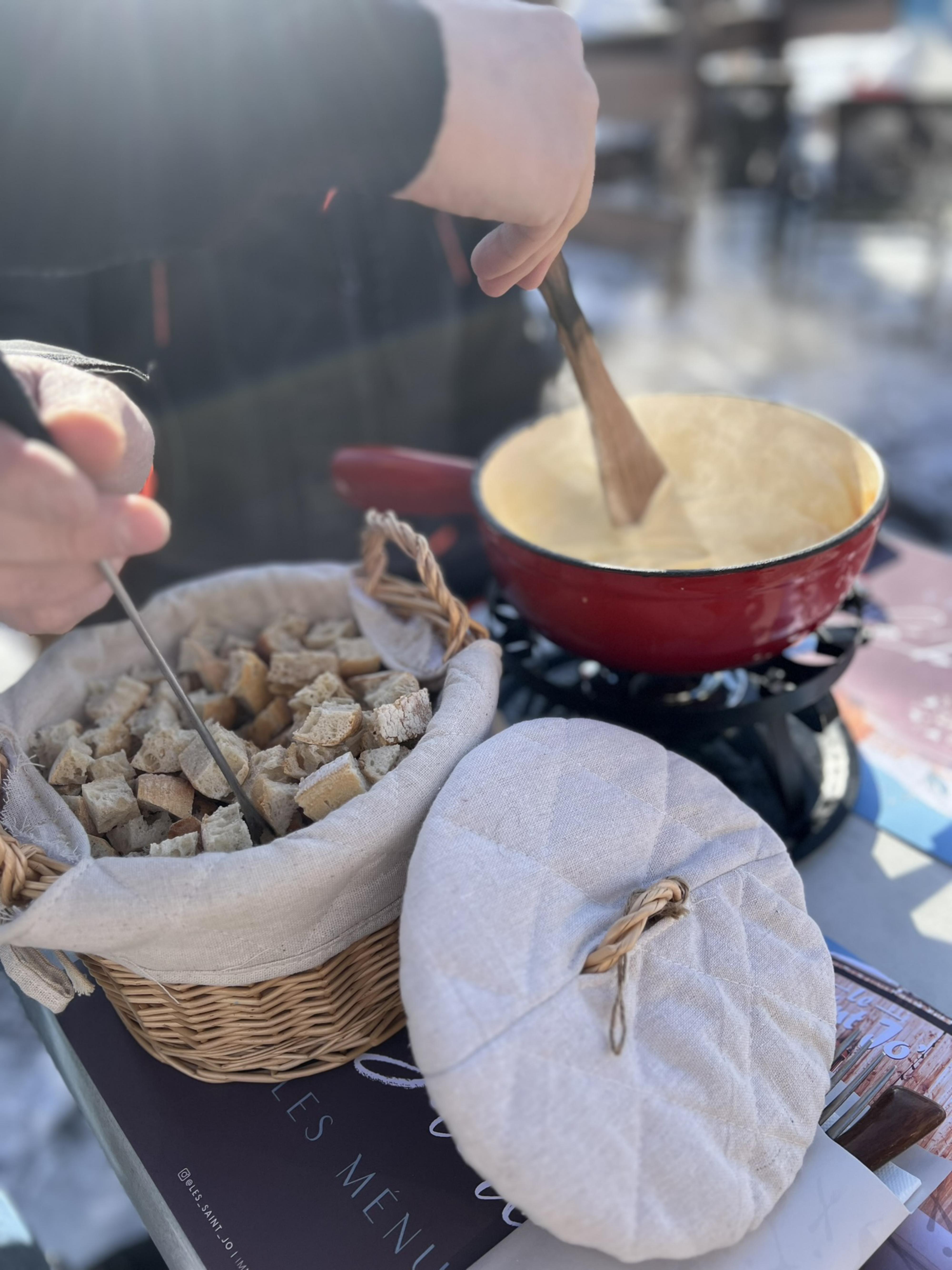 fondue, savoyarde, pain, restaurant